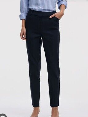 Reitmans Women's Dark Navy Iconic Stretch Dress Pants - Slim Straight 8 Like New